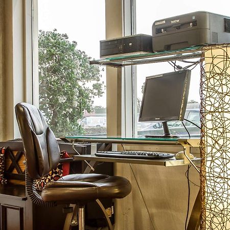 Quality Inn & Suites Silicon Valley Σάντα Κλάρα Εξωτερικό φωτογραφία