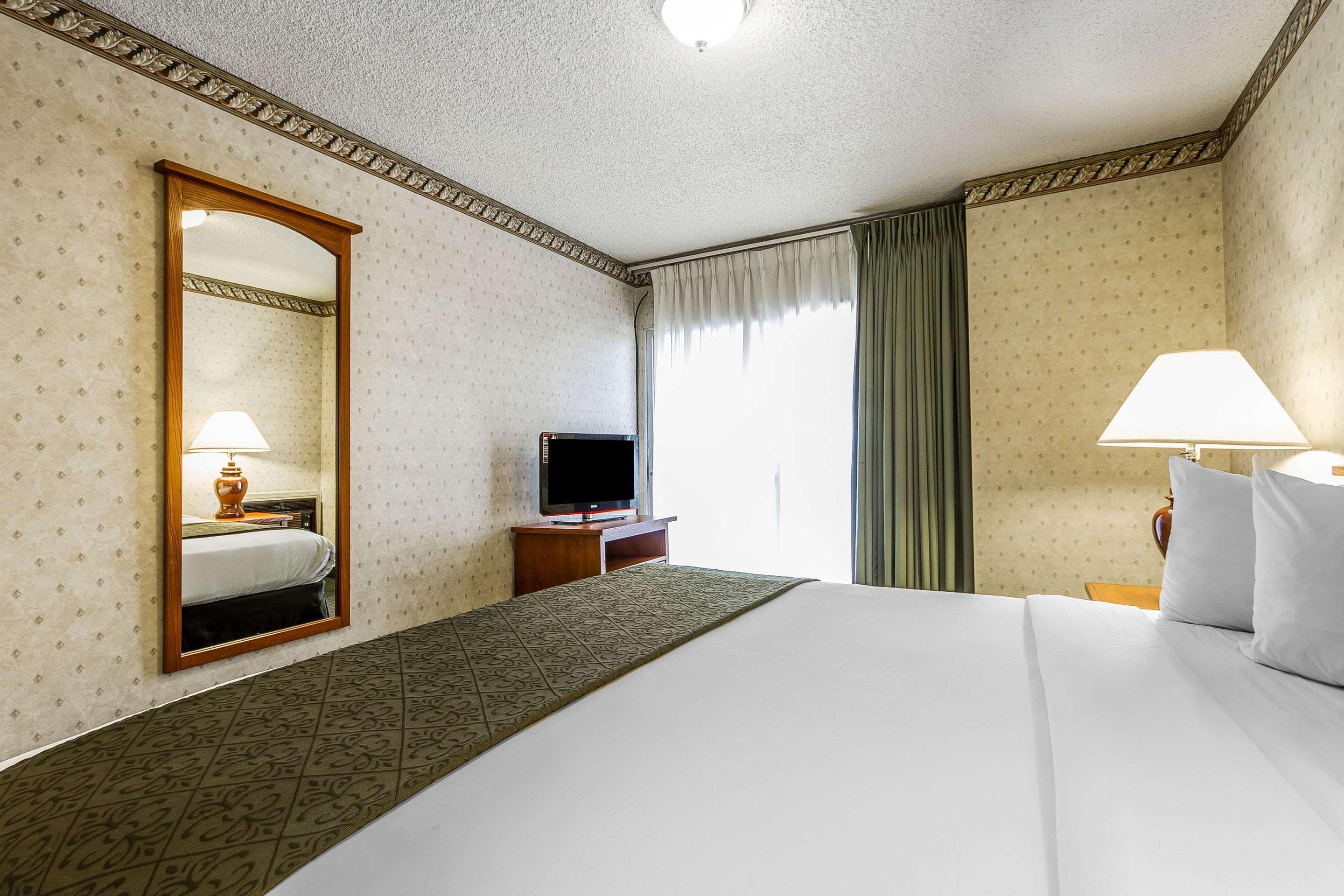 Quality Inn & Suites Silicon Valley Σάντα Κλάρα Εξωτερικό φωτογραφία