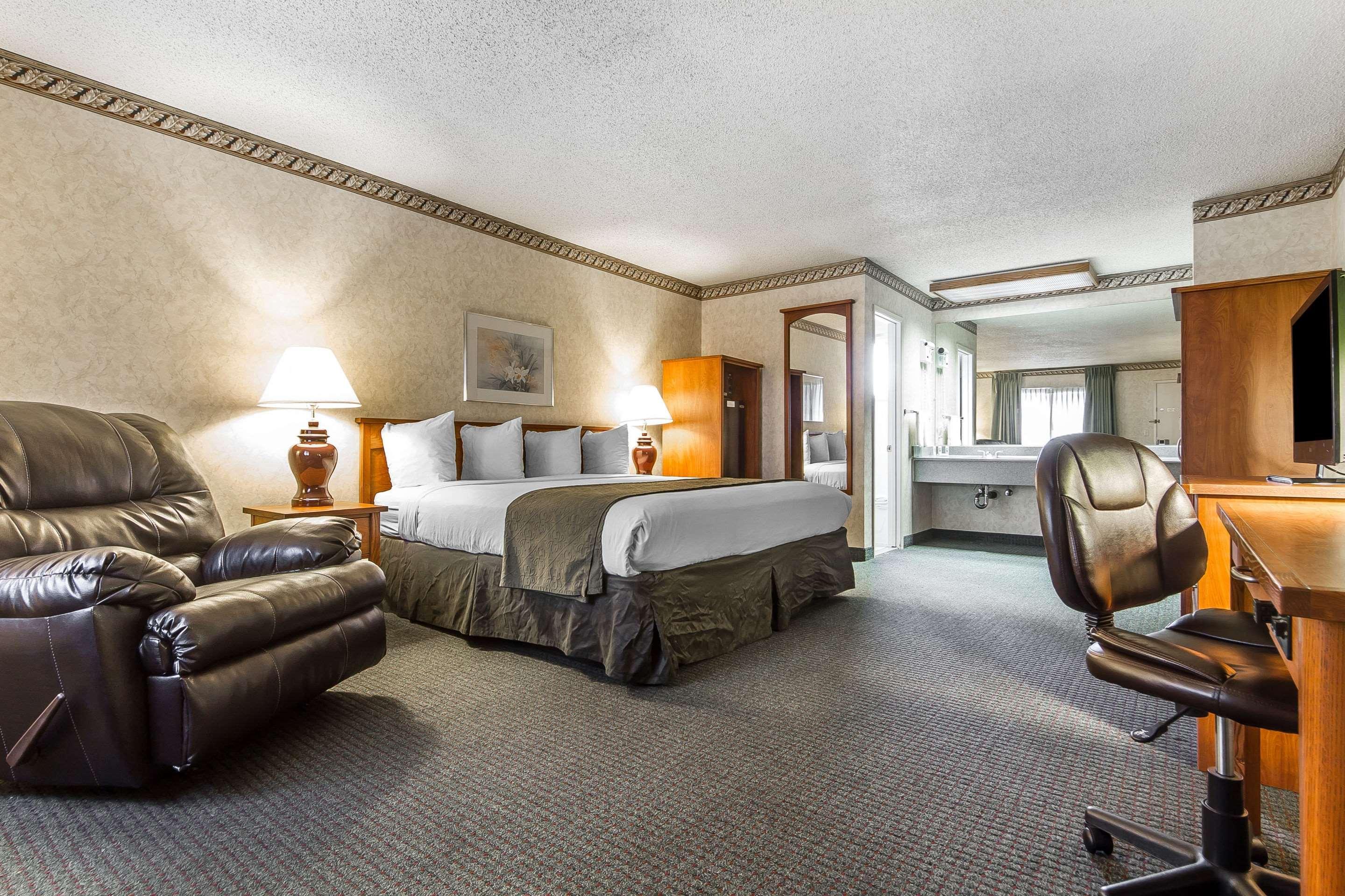 Quality Inn & Suites Silicon Valley Σάντα Κλάρα Εξωτερικό φωτογραφία