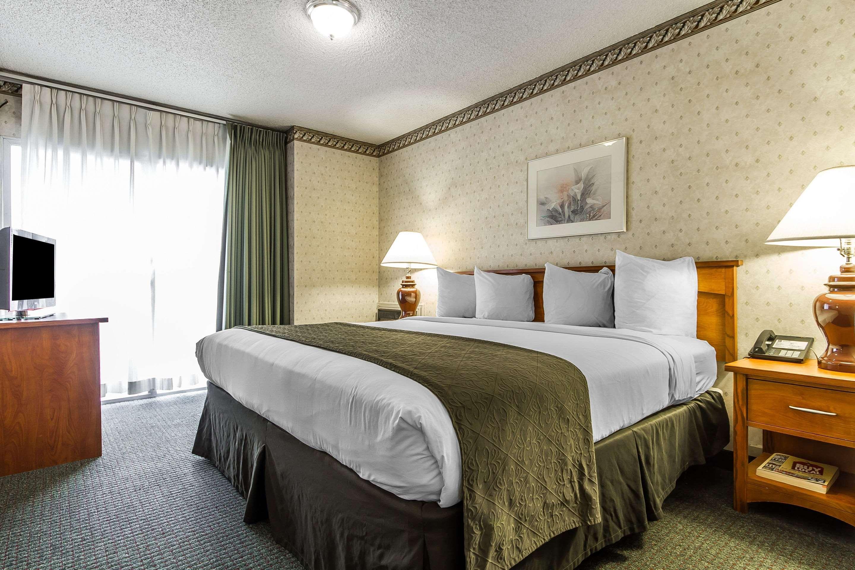 Quality Inn & Suites Silicon Valley Σάντα Κλάρα Εξωτερικό φωτογραφία